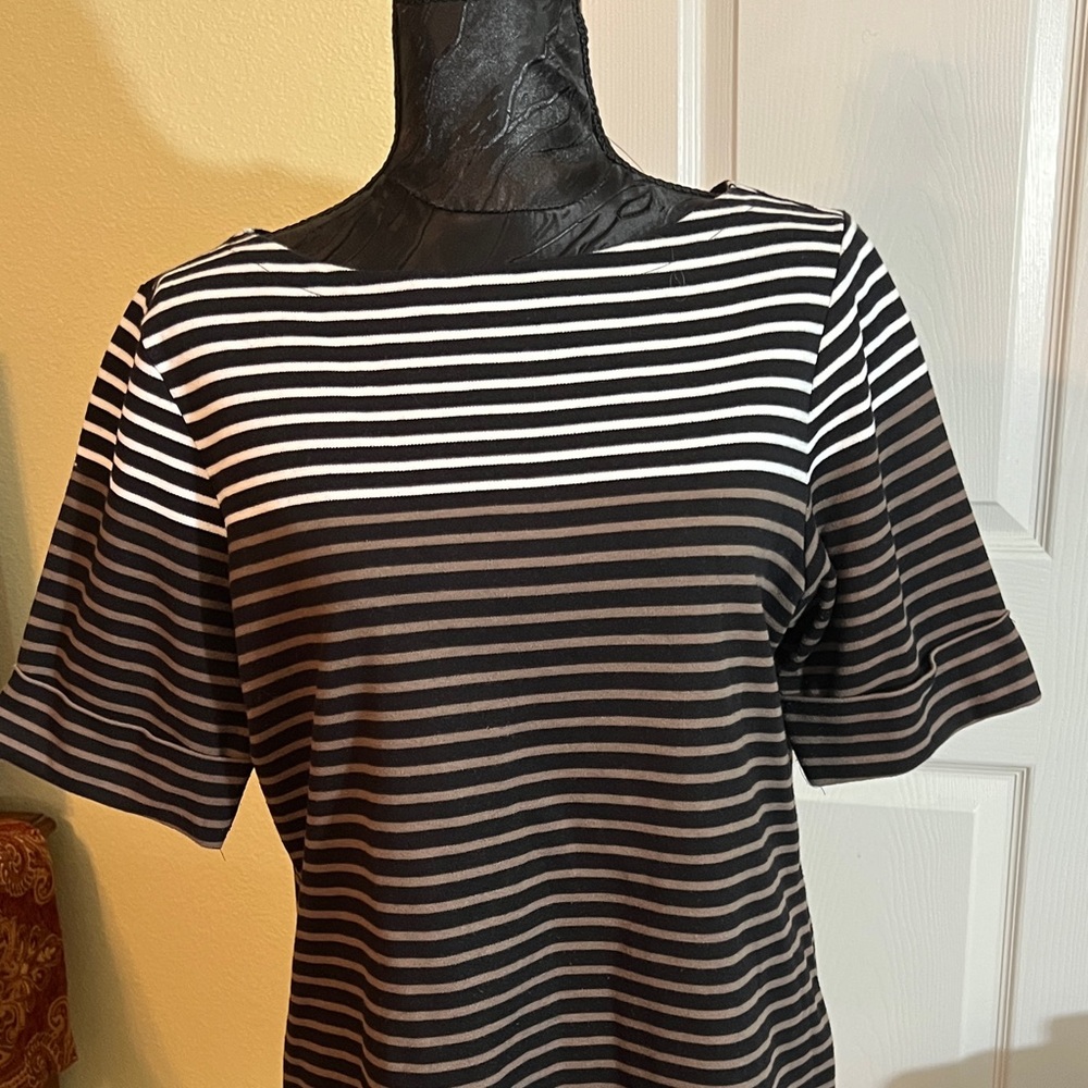 Karen Scott Black and White Striped Short Sleeve Top - Picture 3 of 4